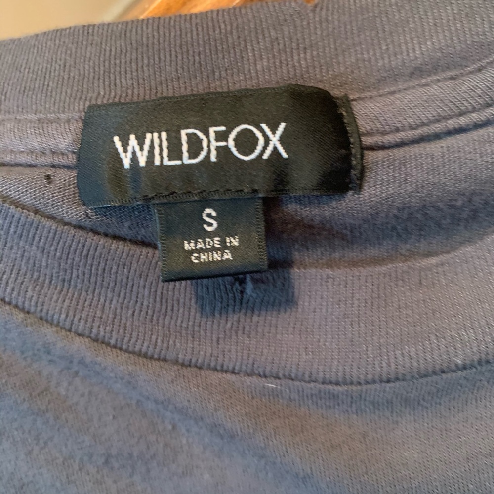 Wildfox Roommate Dog Graphic T-Shirt NEW - Picture 3 of 5